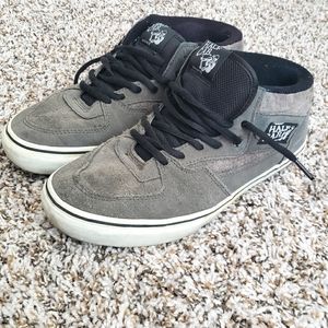 Vans Half Cab Syndicate